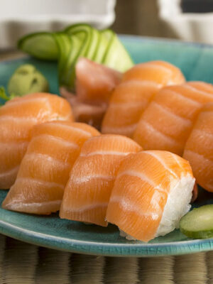 Nigiri 12 Piezas Salmón