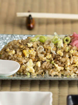 Yakimeshi mixto